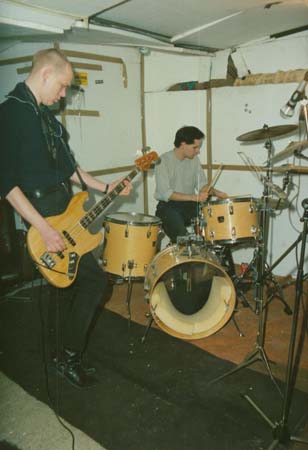 0147Happy Straps Anfang 1987 im Proberaum Leeberstr 05