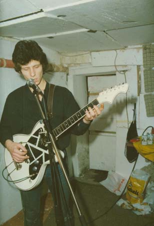 0148Happy Straps Anfang 1987 im Proberaum Leeberstr 06